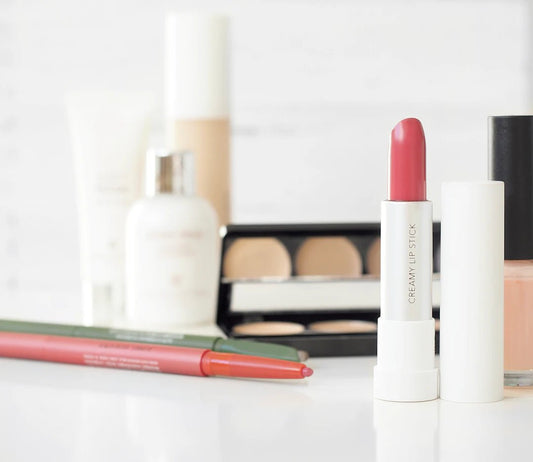 Des Témoignages Inspirants sur le Fond de Teint Adaptable - Hailey Beauty