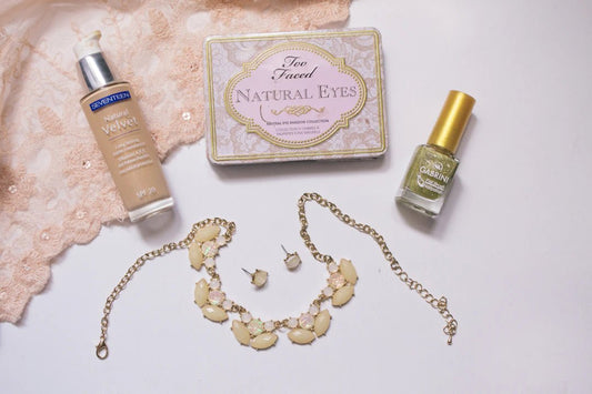 Fonds de Teint : Liquides, Crèmes ou Poudres ? - Hailey Beauty