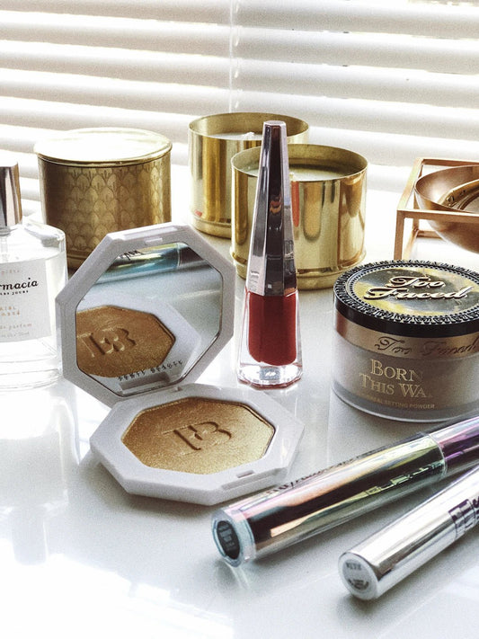 L'impact des réseaux sociaux sur les fonds de teint - Hailey Beauty