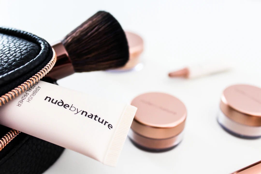 Un guide complet des fonds de teint bio et naturels - Hailey Beauty